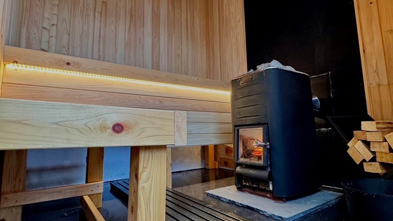 ハコサウナ | 熊本のプライベートサウナ | 個室 | 貸切可 | 薪サウナ